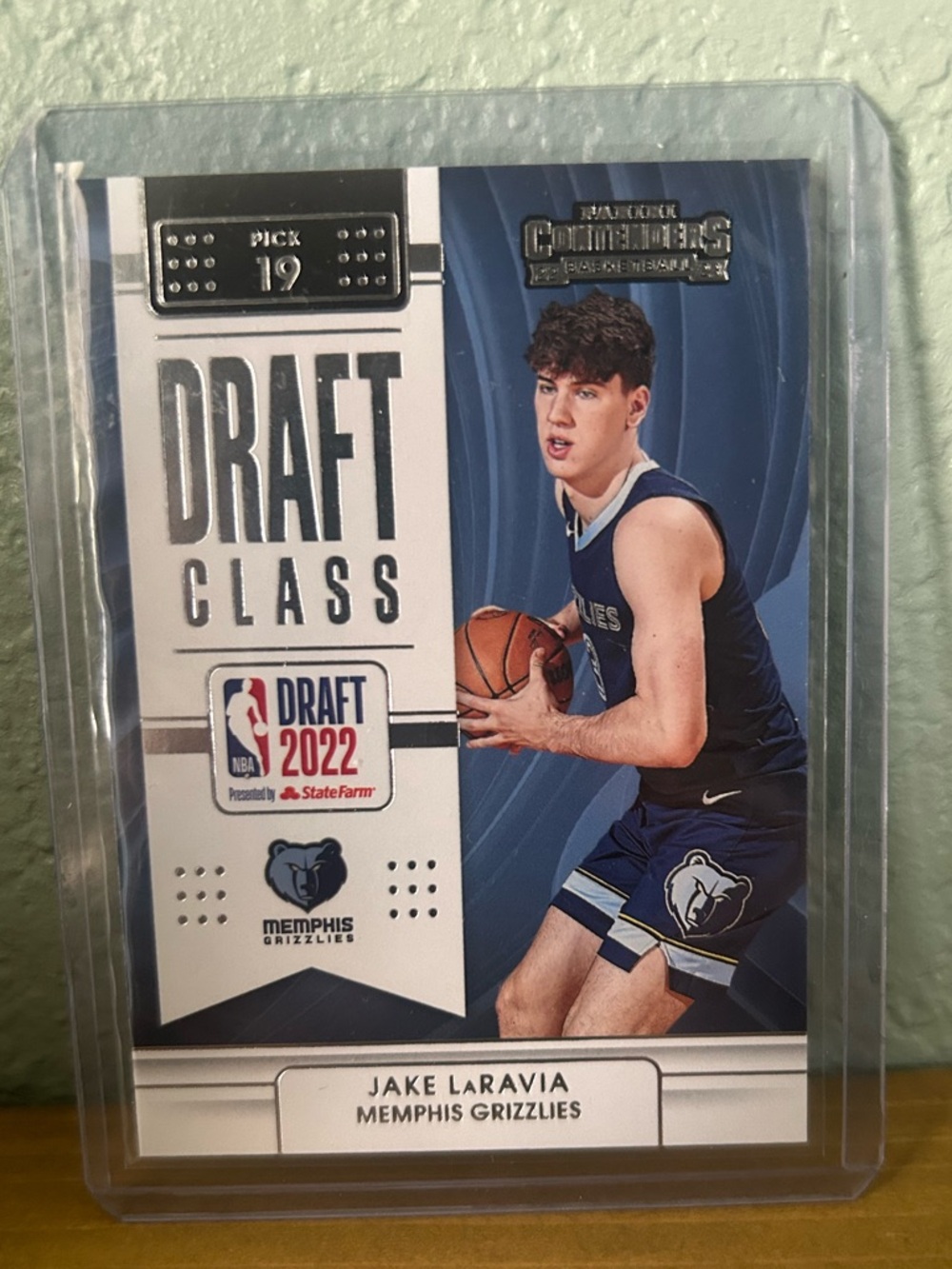 Jake Laravia rookie card!